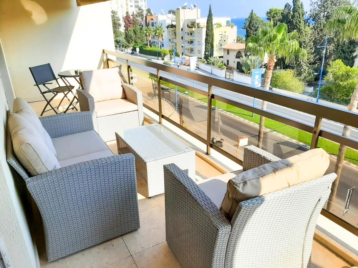 Samson Sea Breeze, 3Bed Sleeps 6, Free Wifi Appartement Limasol Buitenkant foto