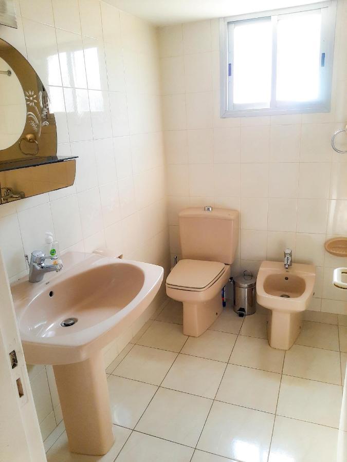 Samson Sea Breeze, 3Bed Sleeps 6, Free Wifi Appartement Limasol Buitenkant foto