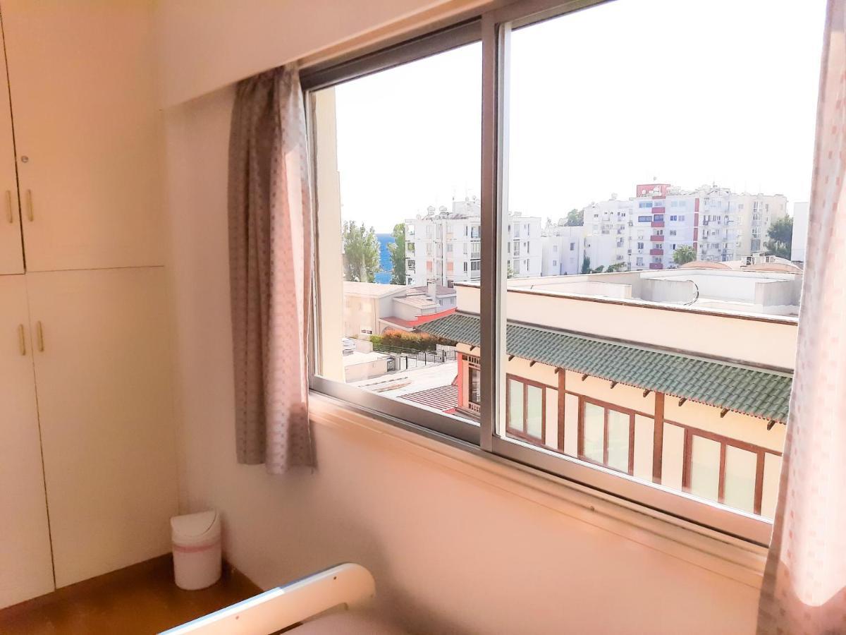 Samson Sea Breeze, 3Bed Sleeps 6, Free Wifi Appartement Limasol Buitenkant foto
