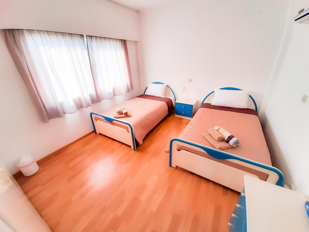 Samson Sea Breeze, 3Bed Sleeps 6, Free Wifi Appartement Limasol Buitenkant foto