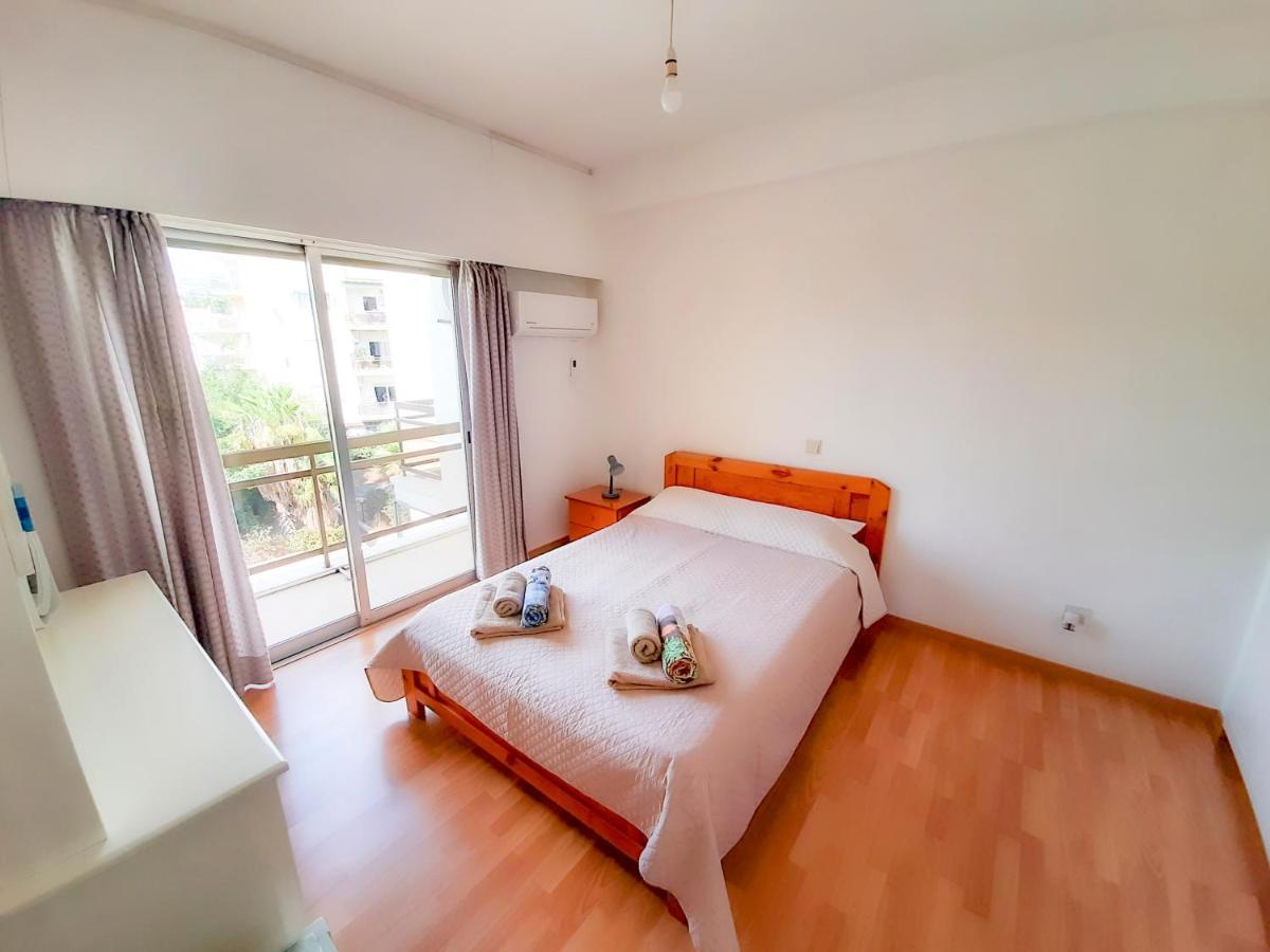 Samson Sea Breeze, 3Bed Sleeps 6, Free Wifi Appartement Limasol Buitenkant foto