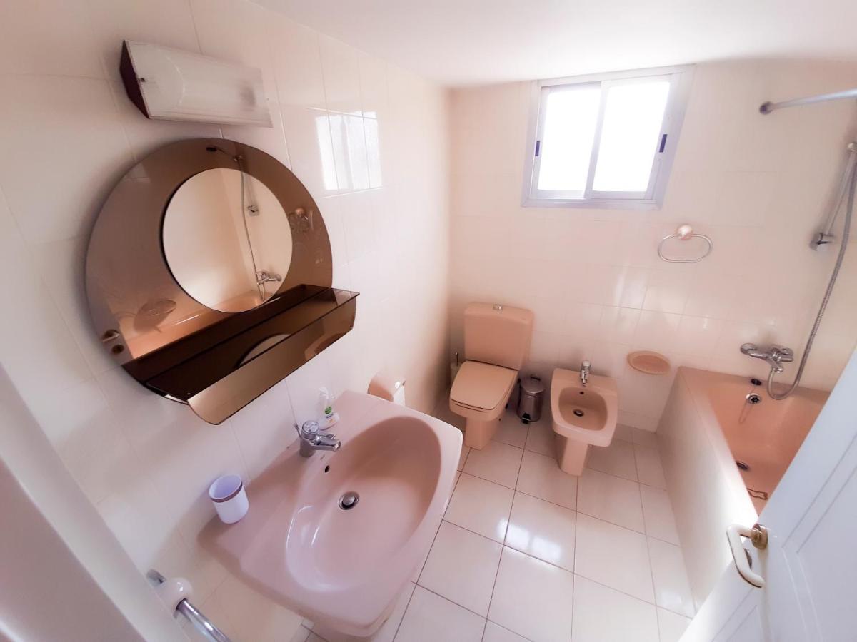 Samson Sea Breeze, 3Bed Sleeps 6, Free Wifi Appartement Limasol Buitenkant foto